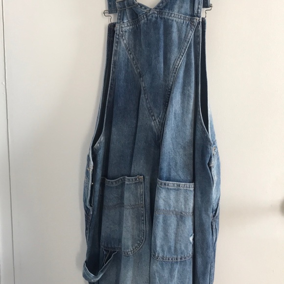 H&M denim ripped overalls - Picture 3 of 3